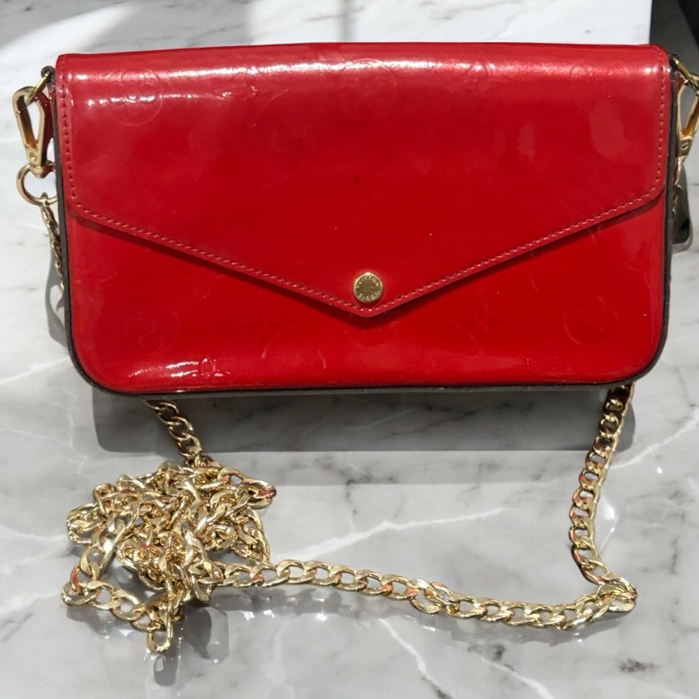 Red Vernis Louis Vuitton Felicie Pochette, Matching Pouch, & Removable Organizer